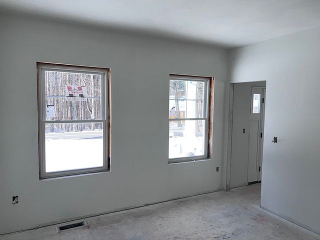 105 Seaverns Bridge Road, Merrimack, NH 03054