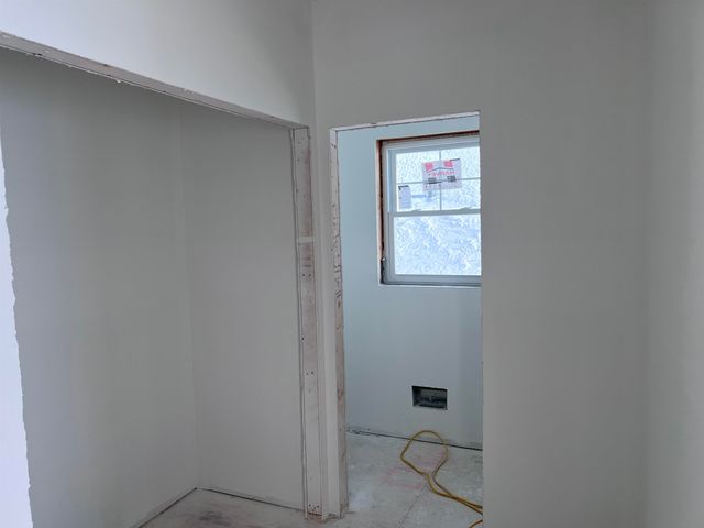 105 Seaverns Bridge Road, Merrimack, NH 03054