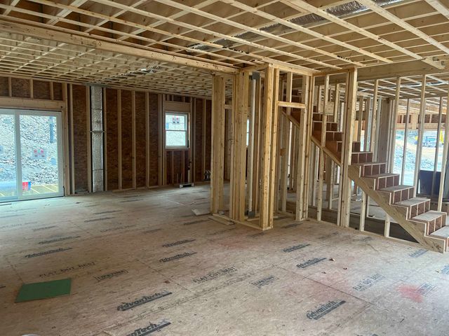 105 Seaverns Bridge Road, Merrimack, NH 03054