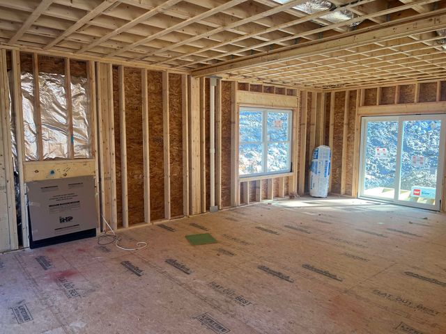 105 Seaverns Bridge Road, Merrimack, NH 03054