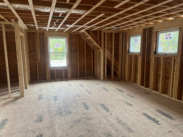 105 Seaverns Bridge Road, Merrimack, NH 03054