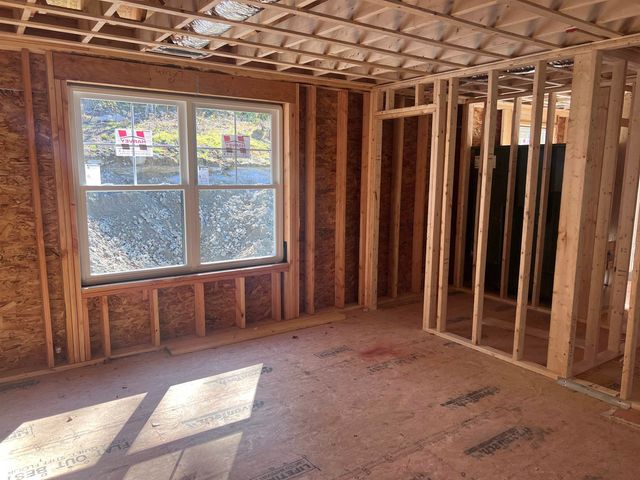 105 Seaverns Bridge Road, Merrimack, NH 03054