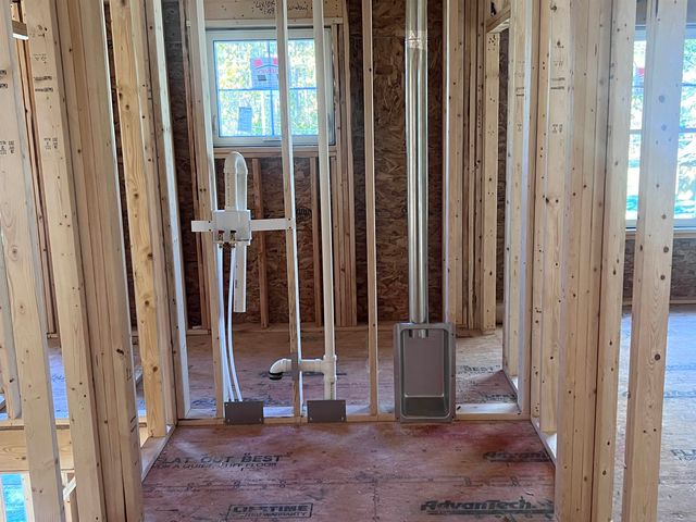 105 Seaverns Bridge Road, Merrimack, NH 03054