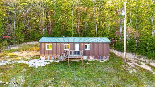 2579 Campground Rd, Sunbright, TN 37872