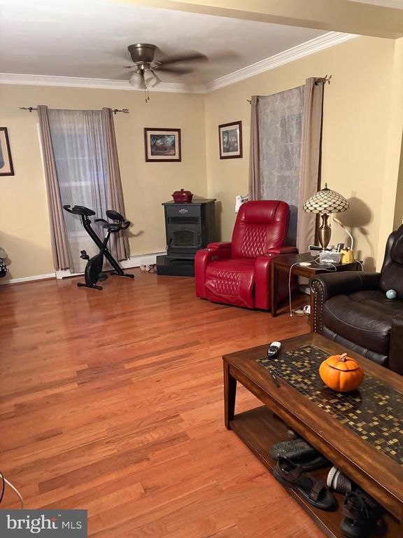 Image 11 of property listing at 26669 QUEENTREE RD, Mechanicsville, MD 20659