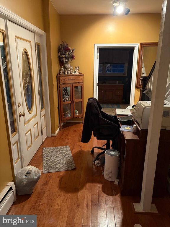 Image 8 of property listing at 26669 QUEENTREE RD, Mechanicsville, MD 20659