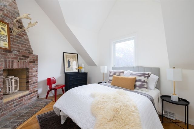 7 Stetson Street, Brookline, MA 02446