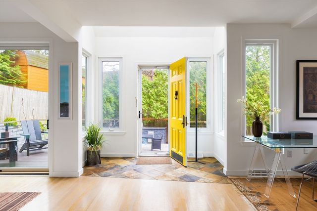 7 Stetson Street, Brookline, MA 02446