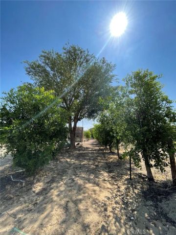 10849 Barstow Road, Lucerne Valley, CA 92356