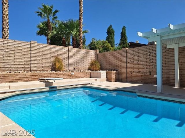 893 Fairway Drive, Boulder City, NV 89005
