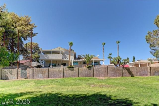 893 Fairway Drive, Boulder City, NV 89005