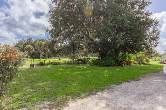 14878 NW 294th Street, Okeechobee, FL 34972