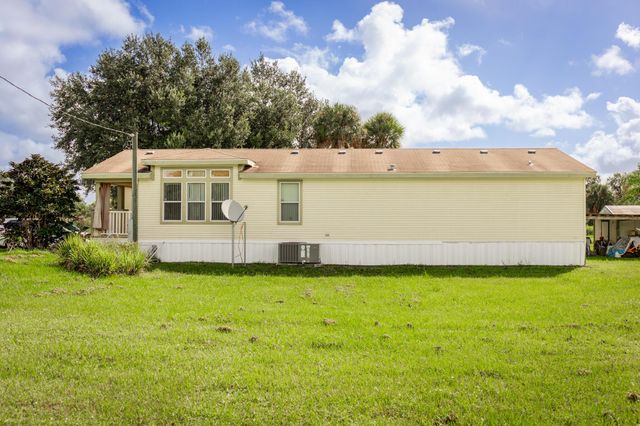14878 NW 294th Street, Okeechobee, FL 34972
