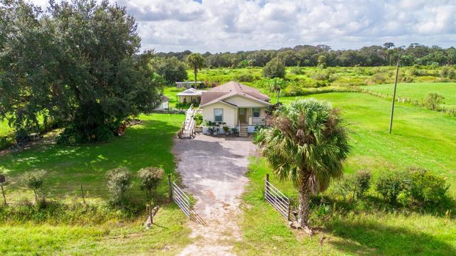 14878 NW 294th Street, Okeechobee, FL 34972