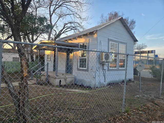 203 W Theo REAR, San Antonio, TX 78214