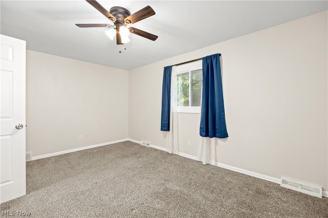 7413 Ward Road, Parma, OH 44134