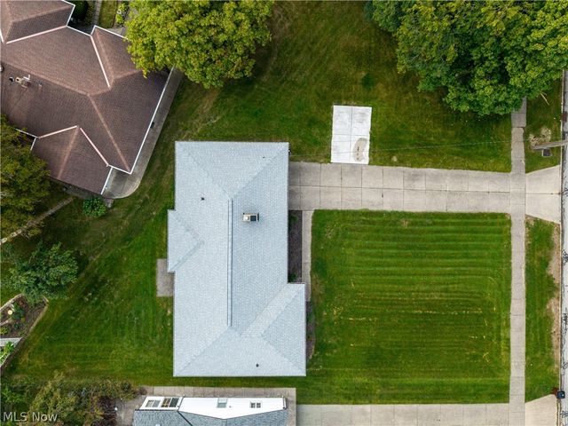 7413 Ward Road, Parma, OH 44134