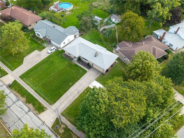 7413 Ward Road, Parma, OH 44134