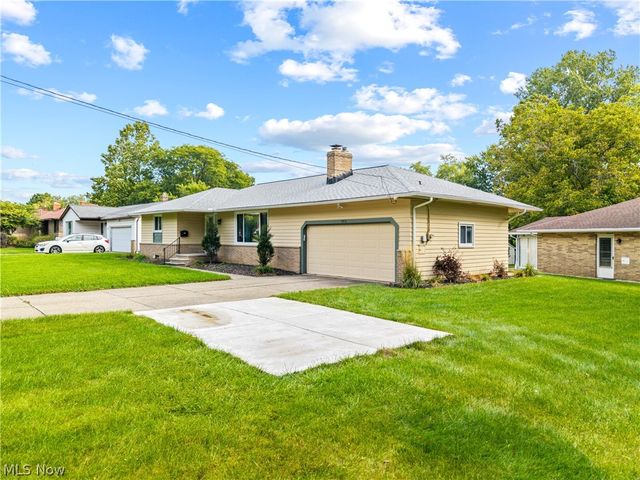 7413 Ward Road, Parma, OH 44134
