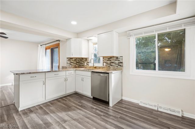 7413 Ward Road, Parma, OH 44134
