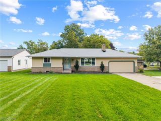 7413 Ward Road, Parma, OH 44134