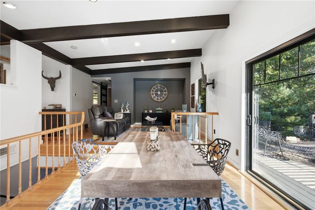 3 Hilltop Court, Smithfield, RI 02828