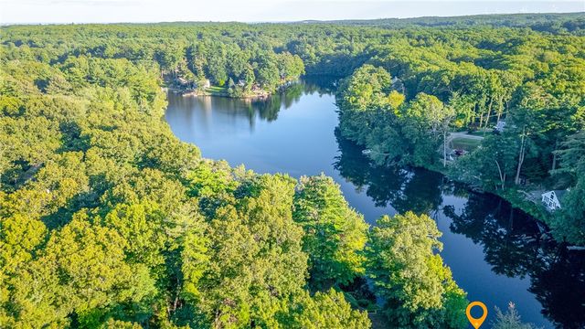 3 Hilltop Court, Smithfield, RI 02828