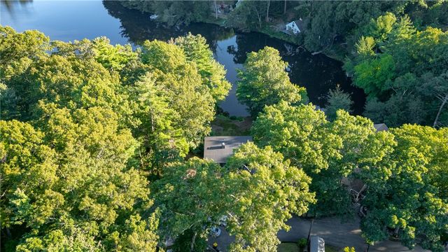 3 Hilltop Court, Smithfield, RI 02828