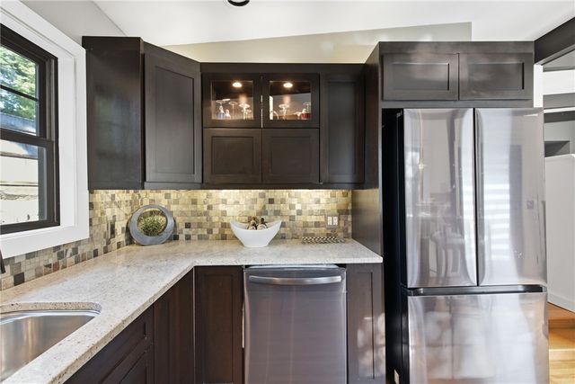 3 Hilltop Court, Smithfield, RI 02828