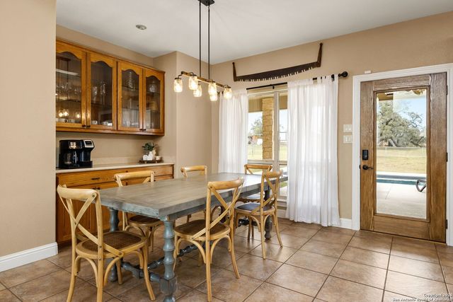 2419 Eden, Seguin, TX 78155