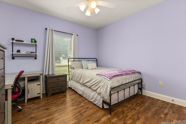 2419 Eden, Seguin, TX 78155