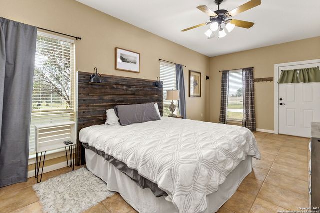 2419 Eden, Seguin, TX 78155