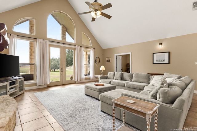 2419 Eden, Seguin, TX 78155