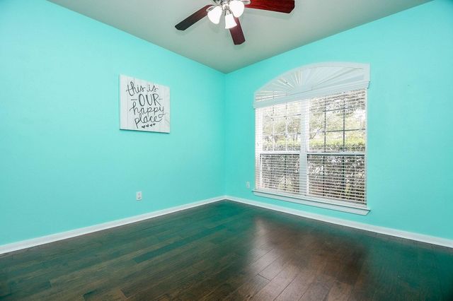 10407 Sandy Cypress Court, Cypress, TX 77433