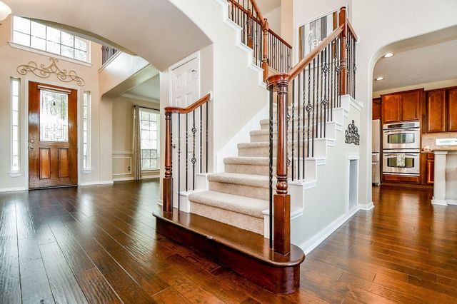 10407 Sandy Cypress Court, Cypress, TX 77433