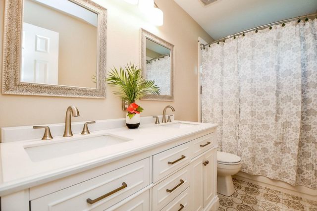 10407 Sandy Cypress Court, Cypress, TX 77433