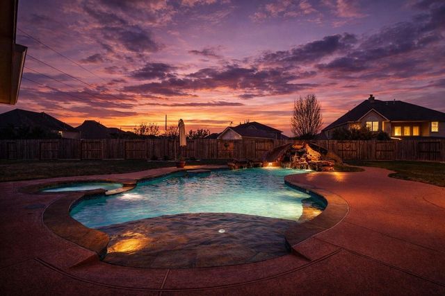 10407 Sandy Cypress Court, Cypress, TX 77433