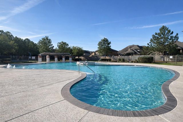 10407 Sandy Cypress Court, Cypress, TX 77433