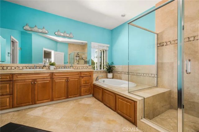 5913 Cypress Point, Long Beach, CA 90808