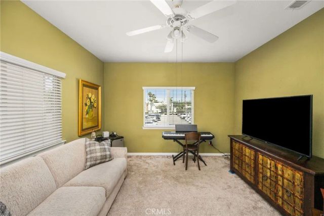 5913 Cypress Point, Long Beach, CA 90808