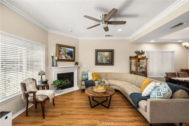 5913 Cypress Point, Long Beach, CA 90808