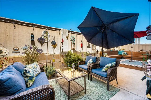 5913 Cypress Point, Long Beach, CA 90808