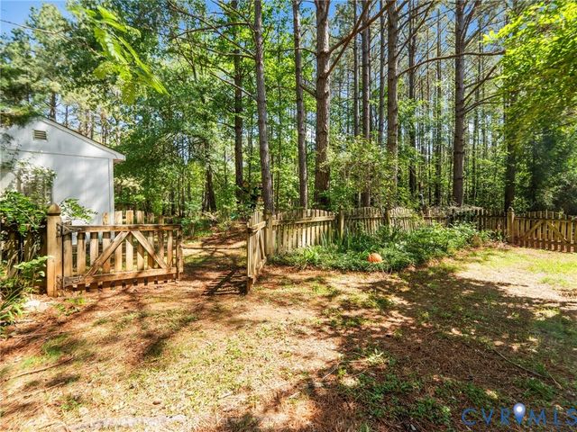 3845 Mill Mount Dr, Powhatan, VA 23139