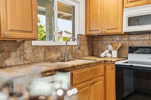 1920 Koopmans Avenue, Santa Cruz, CA 95062