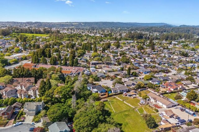 1920 Koopmans Avenue, Santa Cruz, CA 95062