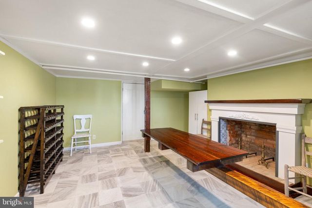205 N MAIN ST, Madison, VA 22727