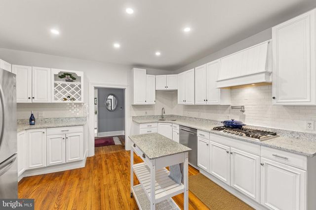 205 N MAIN ST, Madison, VA 22727