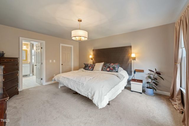 307 Kellyridge Drive, Apex, NC 27502