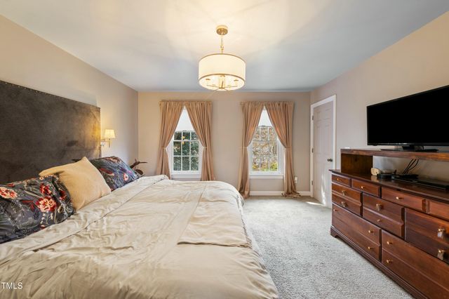 307 Kellyridge Drive, Apex, NC 27502