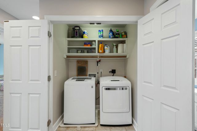 307 Kellyridge Drive, Apex, NC 27502